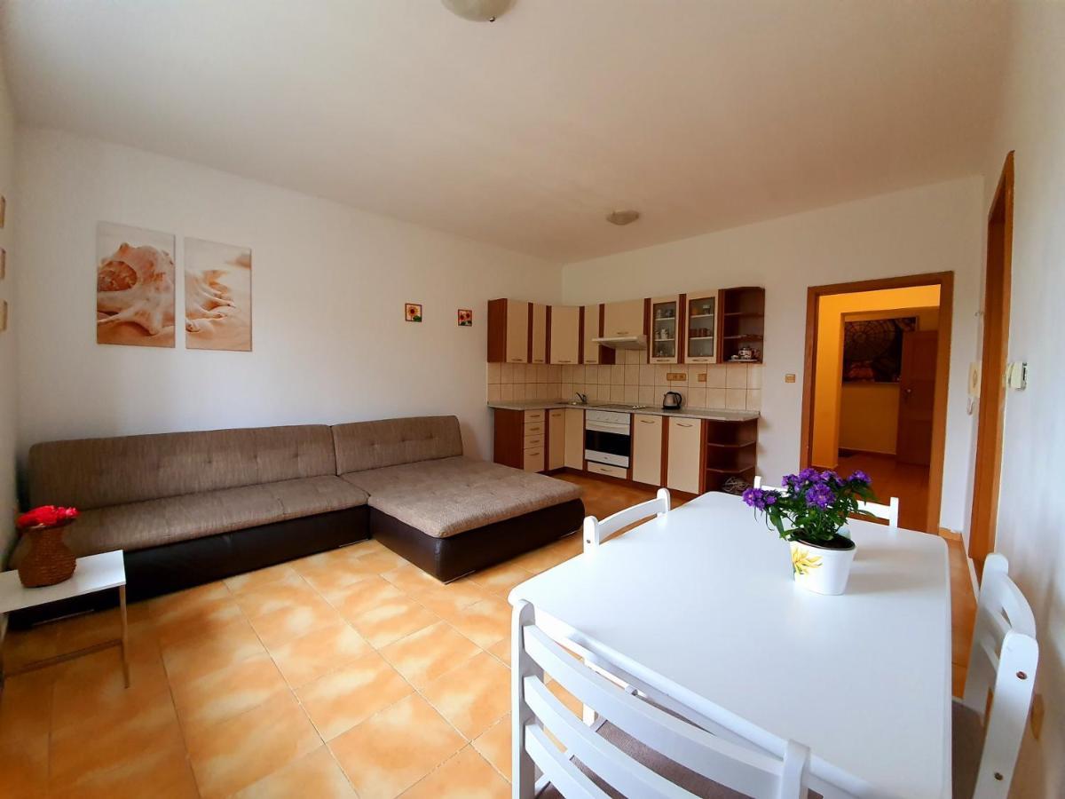 Apartman U Slunecnice Husinec  Luaran gambar